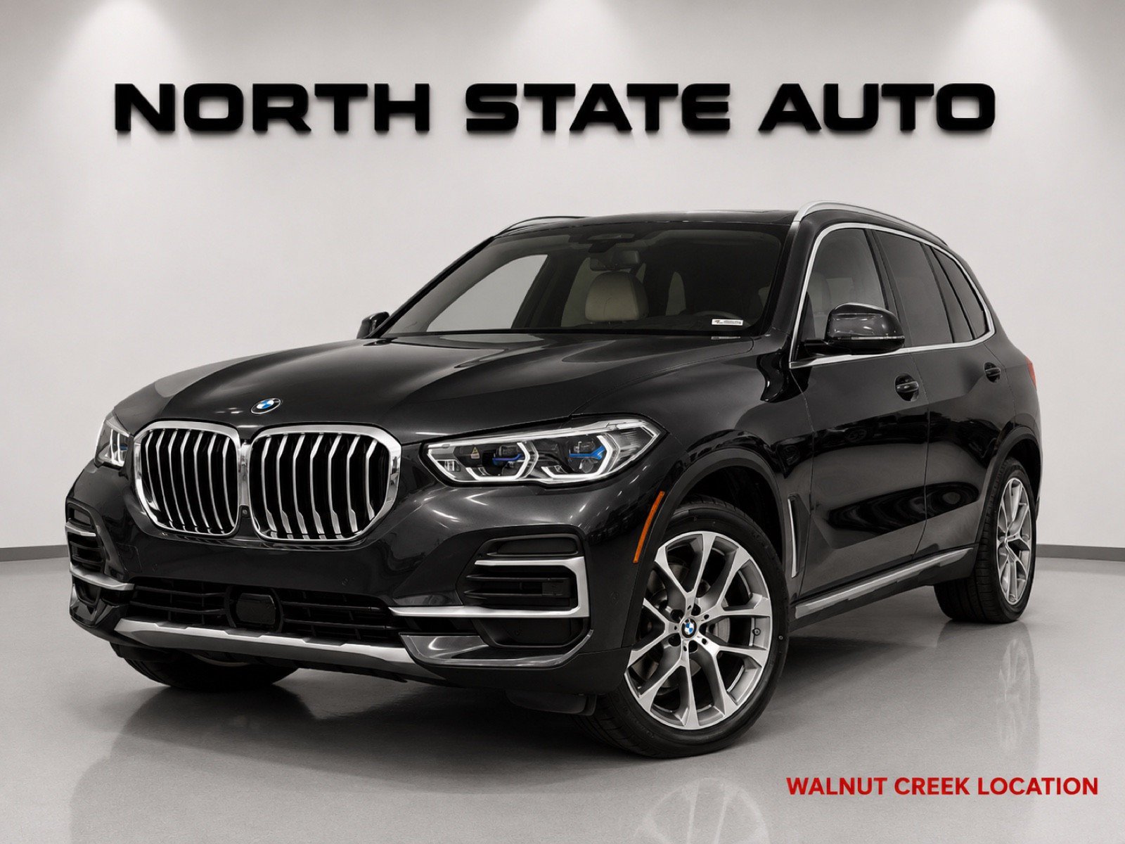 Used 2022 BMW X5 xDrive40i w/ Executive Package