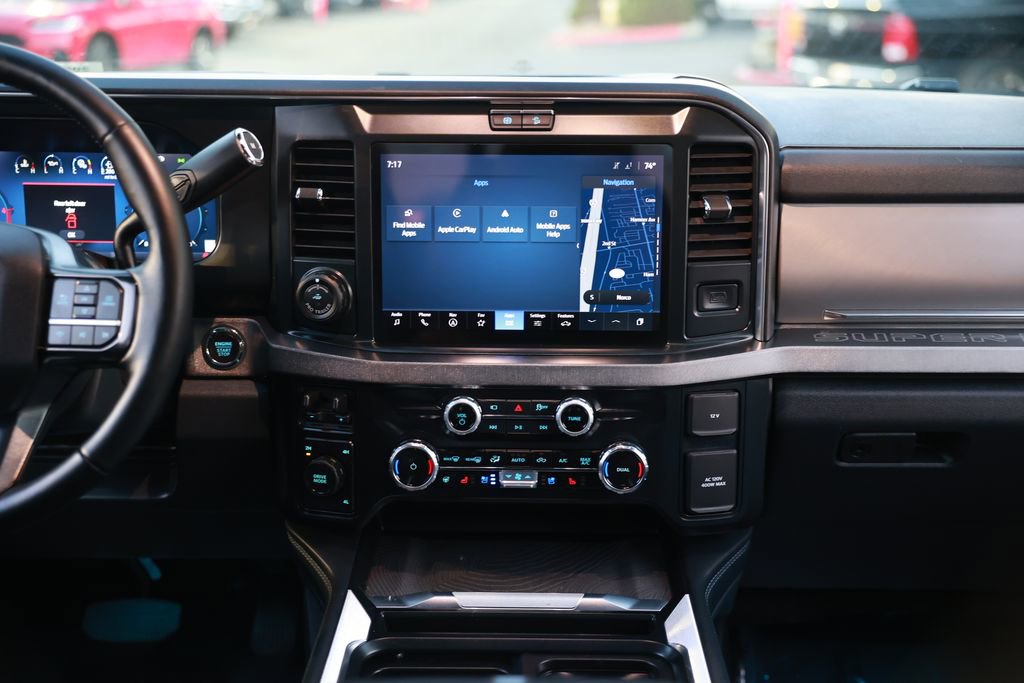 Used 2025 Ford F450 Platinum w/ FX4 Off-Road Package AWD/4WD image 31