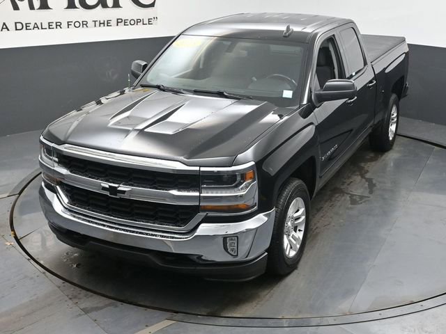Used 2018 Chevrolet Silverado 1500 LT w/ All Star Edition image 41