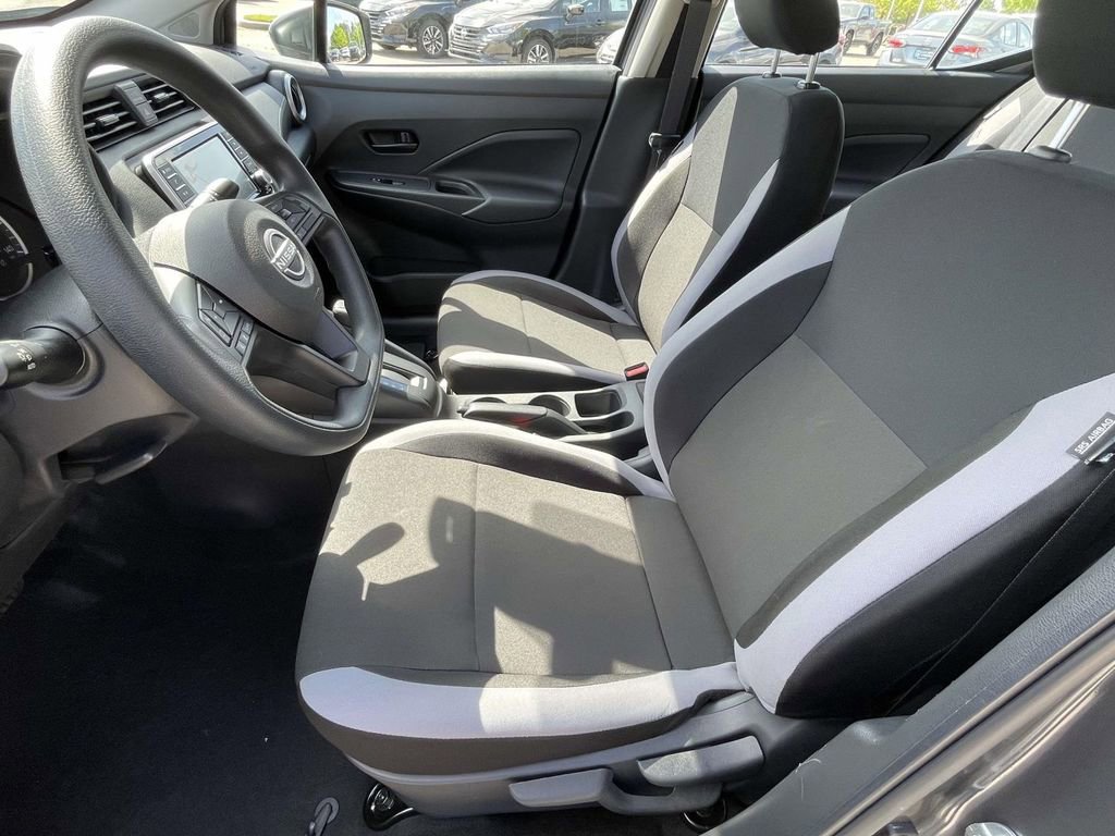 Used 2025 Nissan Versa S w/ S Plus Package image 12