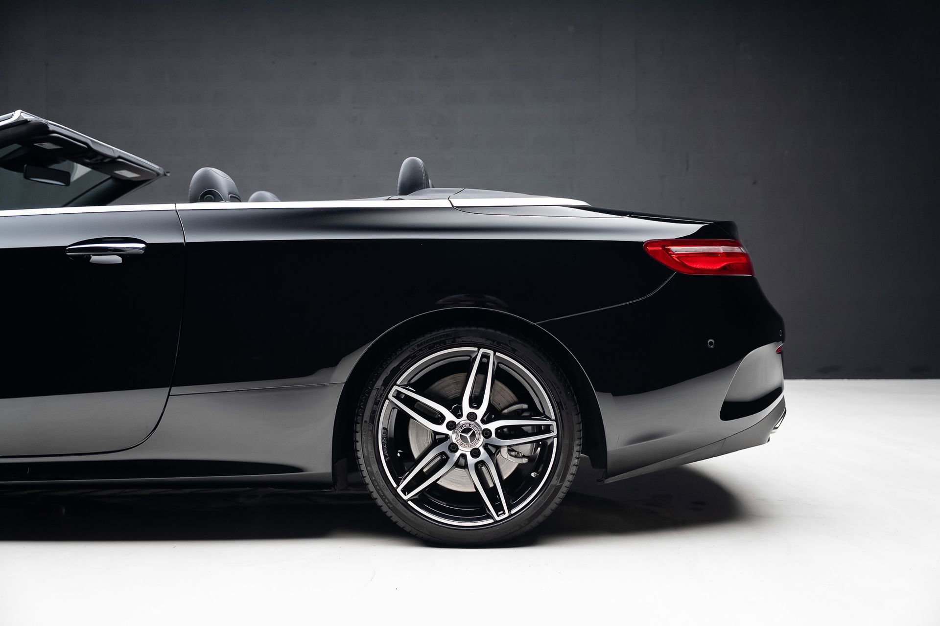 Used 2019 Mercedes-Benz E 450 Cabriolet image 23