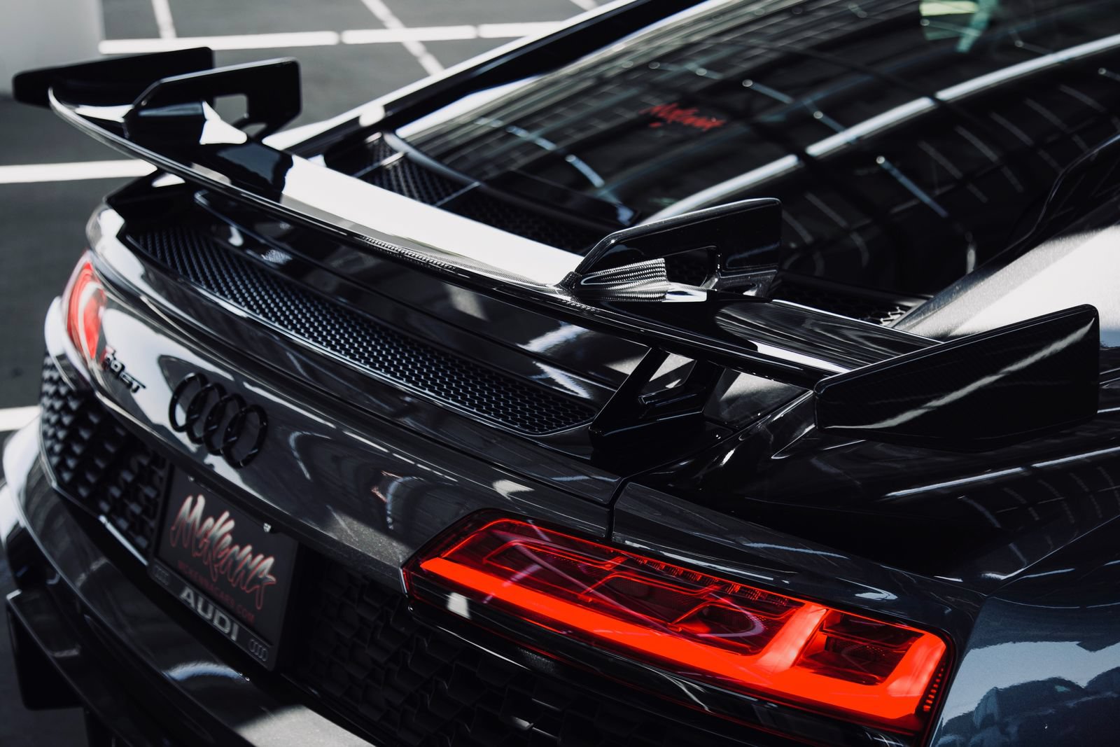 Used 2023 Audi R8 V10 GT RWD image 11