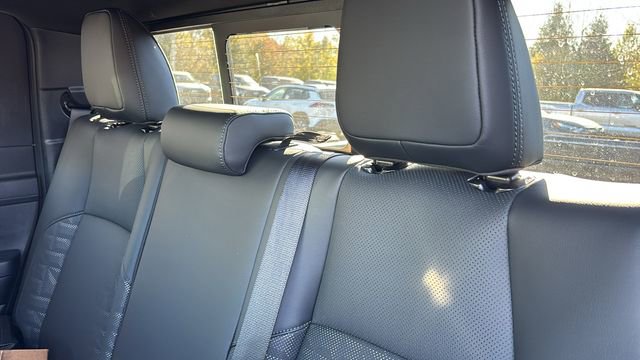 New 2025 Toyota Tacoma TRD Off-Road w/ TRD Off Road Premium Package image 30