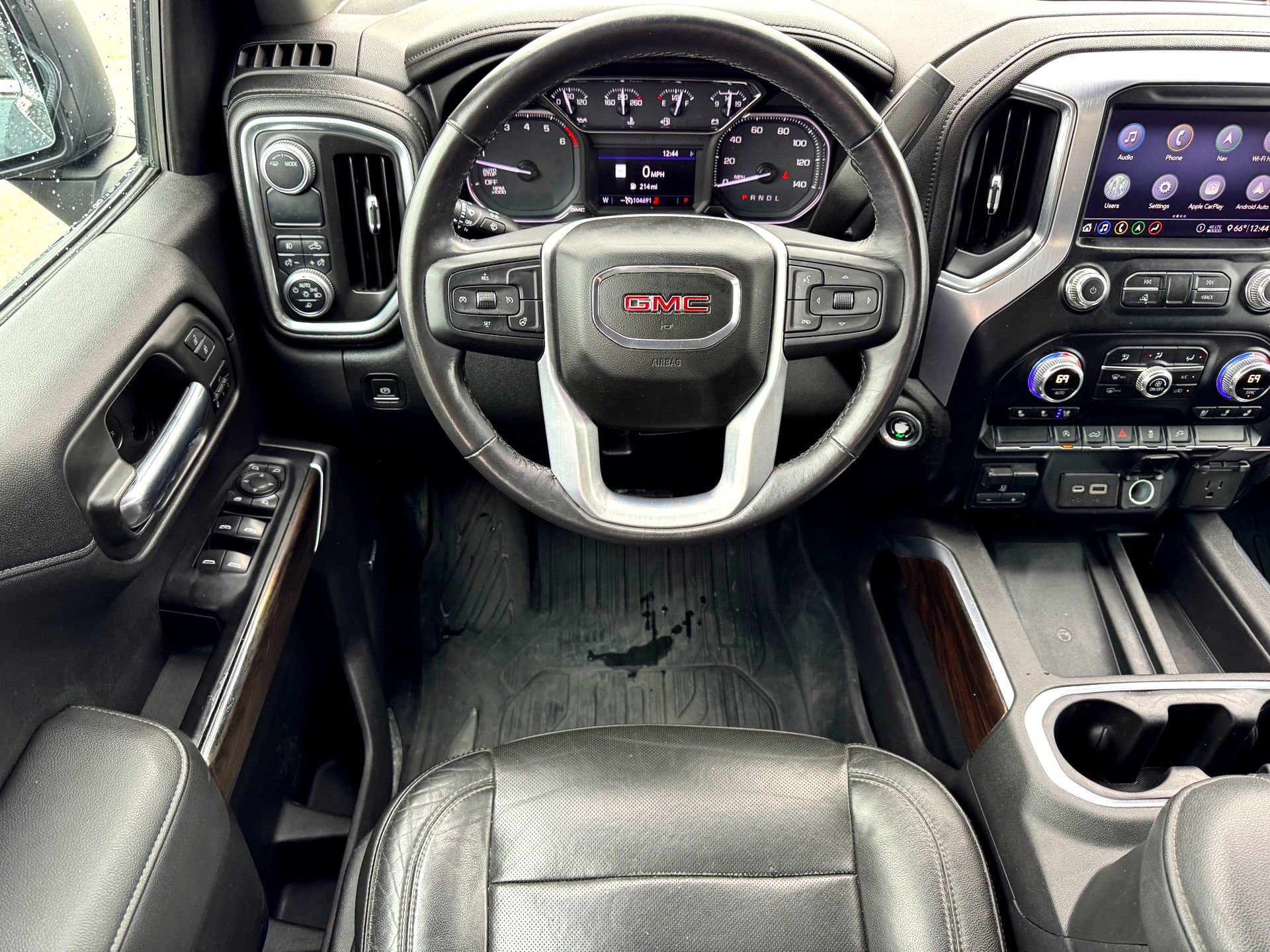Used 2020 GMC Sierra 1500 SLT RWD image 23