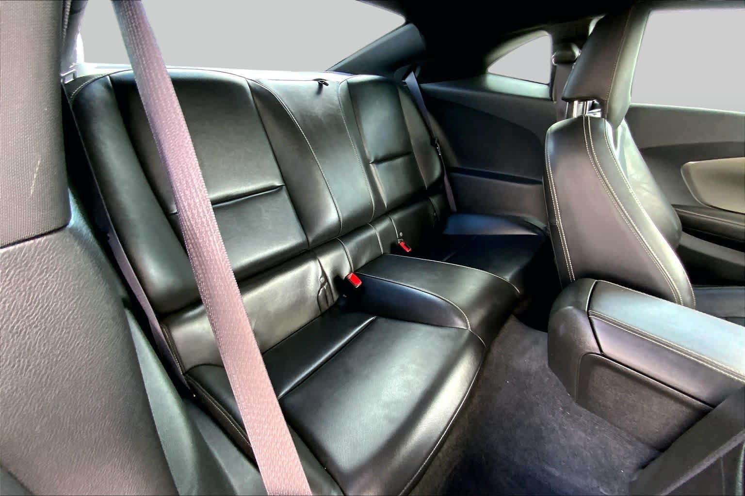 Used 2015 Chevrolet Camaro SS w/ RS Package RWD image 18