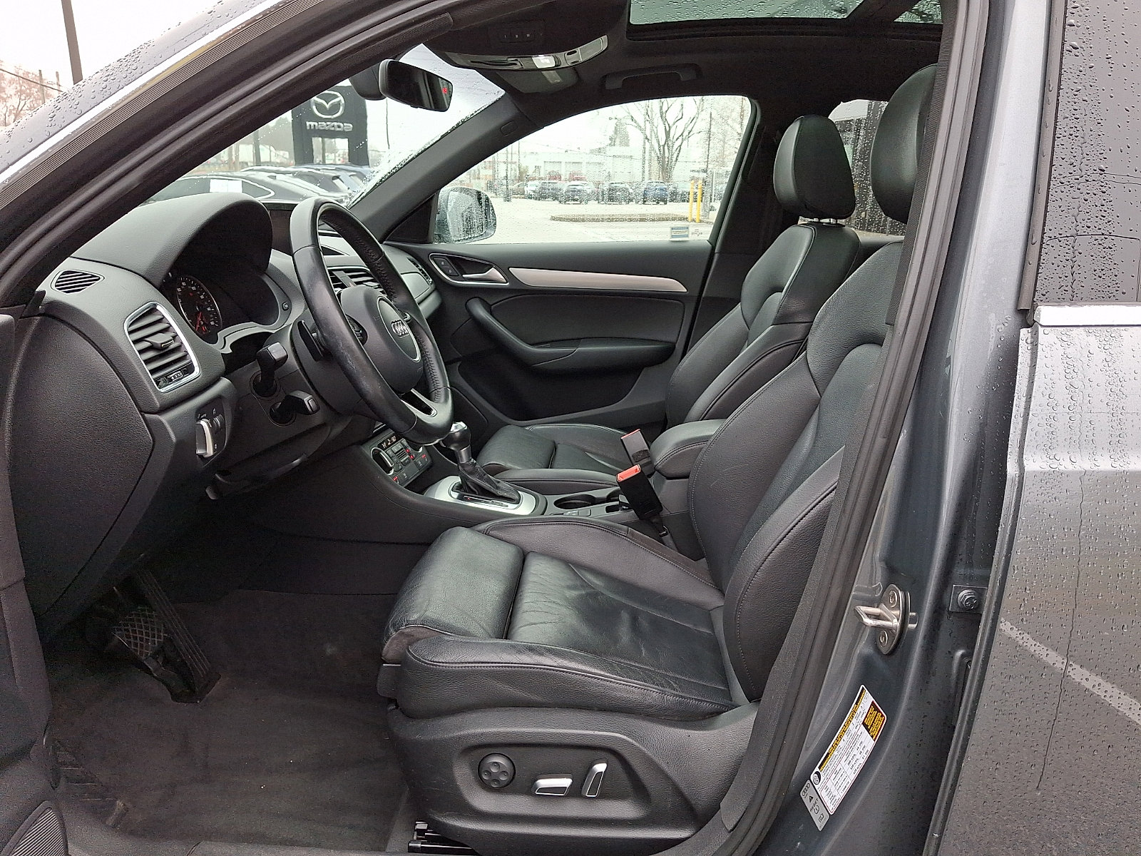 Used 2016 Audi Q3 2.0T Premium Plus w/ Technology Package image 14