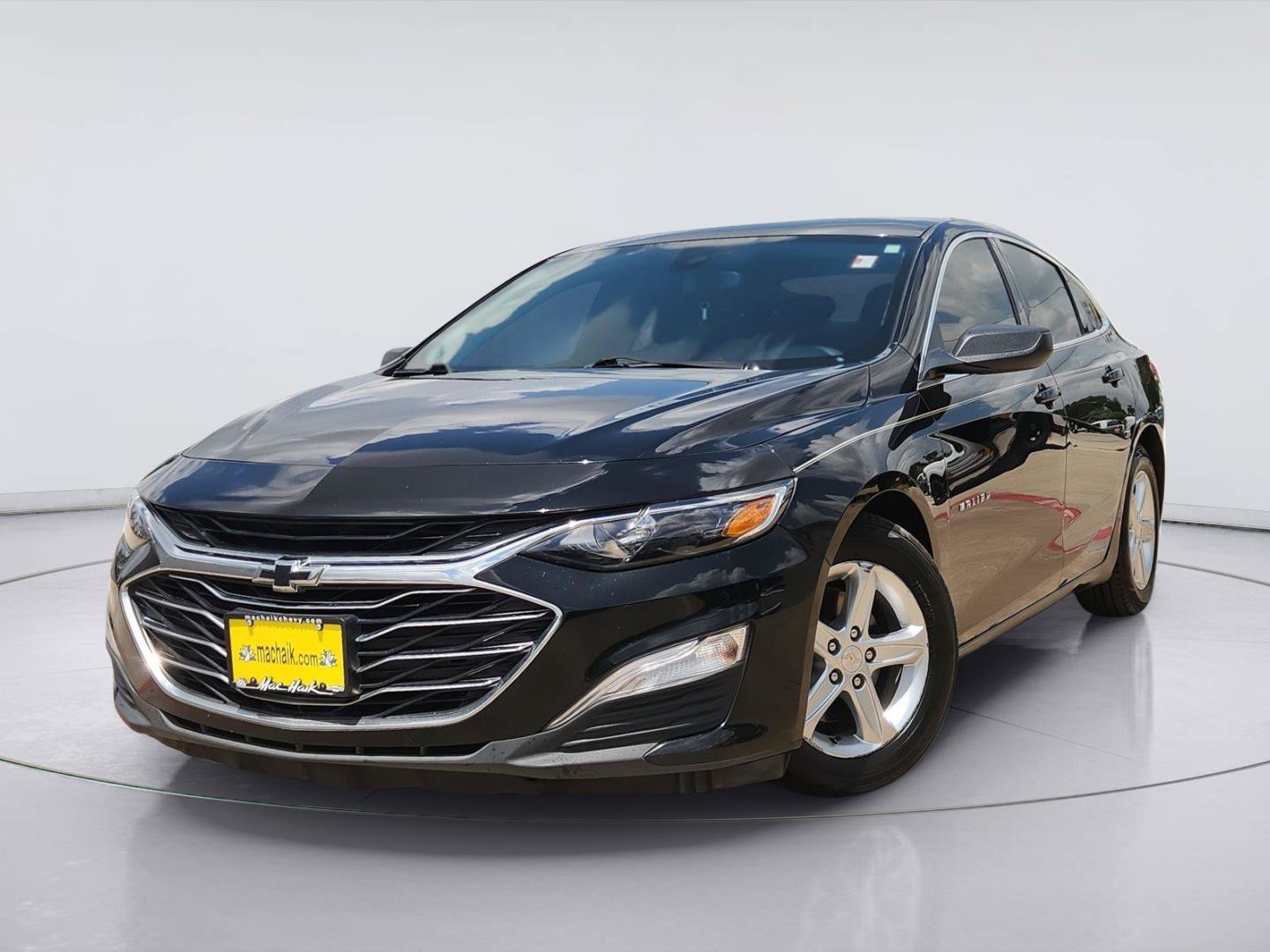Used 2020 Chevrolet Malibu LS w/ LPO, Convenience Package 2 FWD image 1