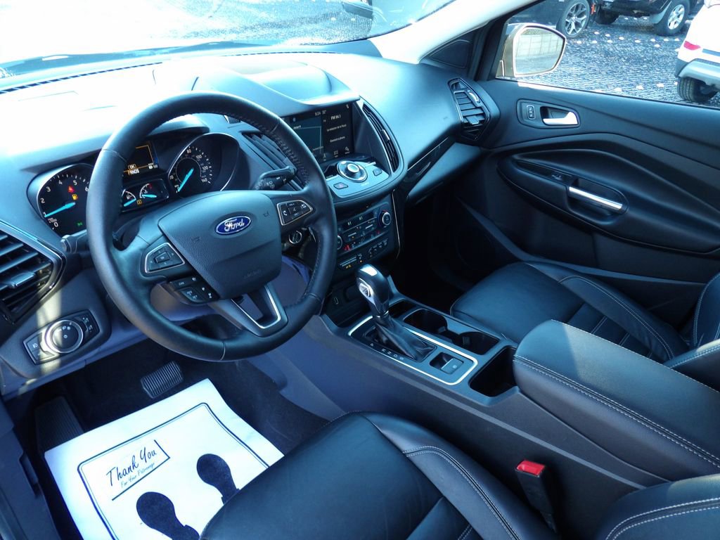 Used 2019 Ford Escape Titanium image 13