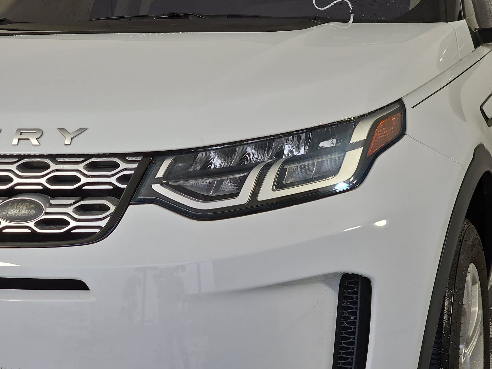 Used 2020 Land Rover Discovery Sport S AWD/4WD image 29
