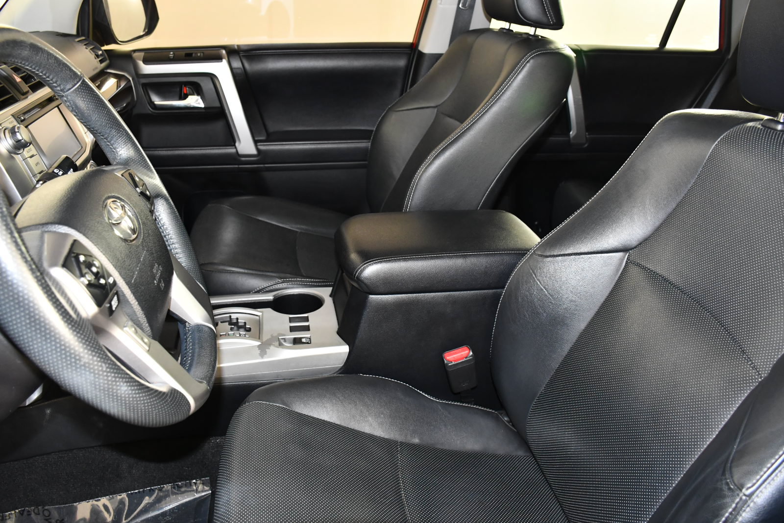 Used 2018 Toyota 4Runner Limited w/ Convenience Package AWD/4WD image 42