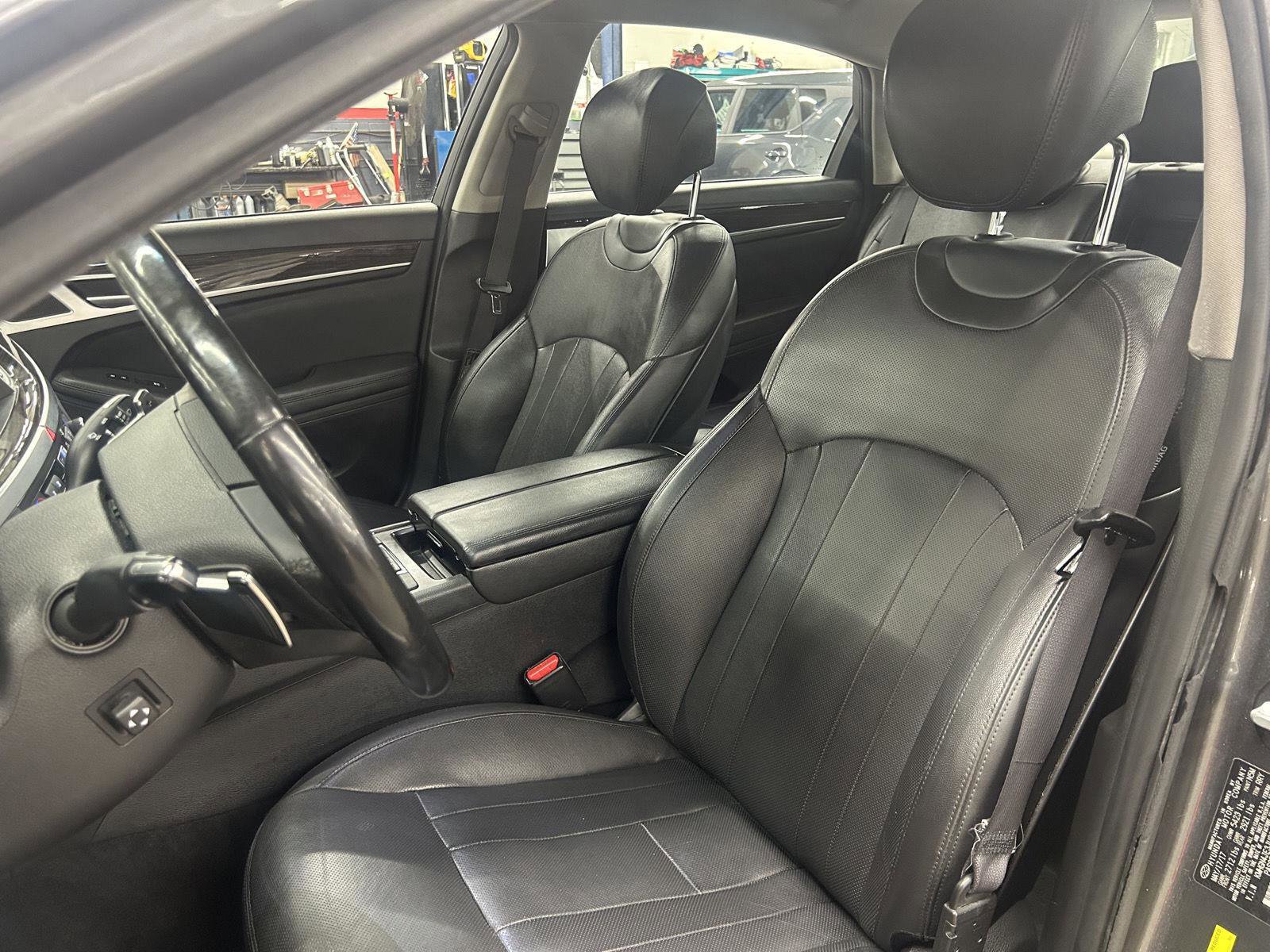 Used 2018 Genesis G80 3.8 image 14