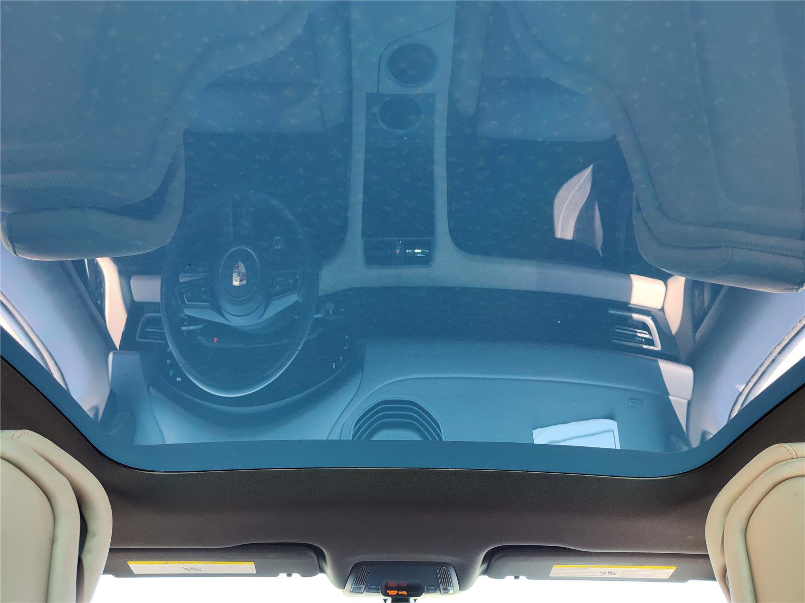 Used 2025 Porsche Taycan image 20