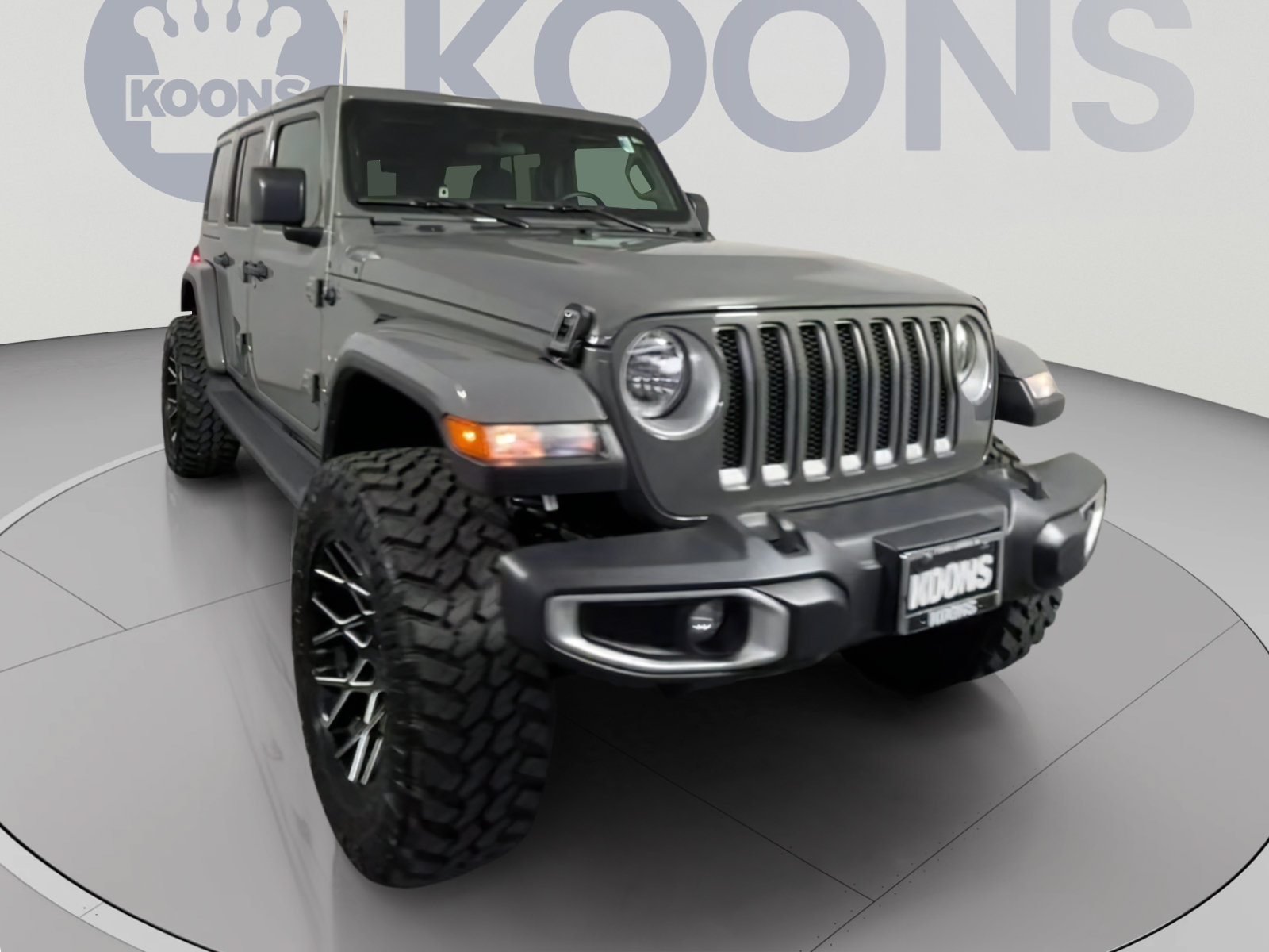 Used 2020 Jeep Wrangler Unlimited Sahara AWD/4WD image 2