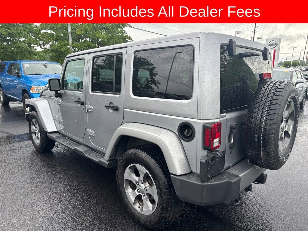 Used 2017 Jeep Wrangler Unlimited Sahara w/ Connectivity Group AWD/4WD image 6