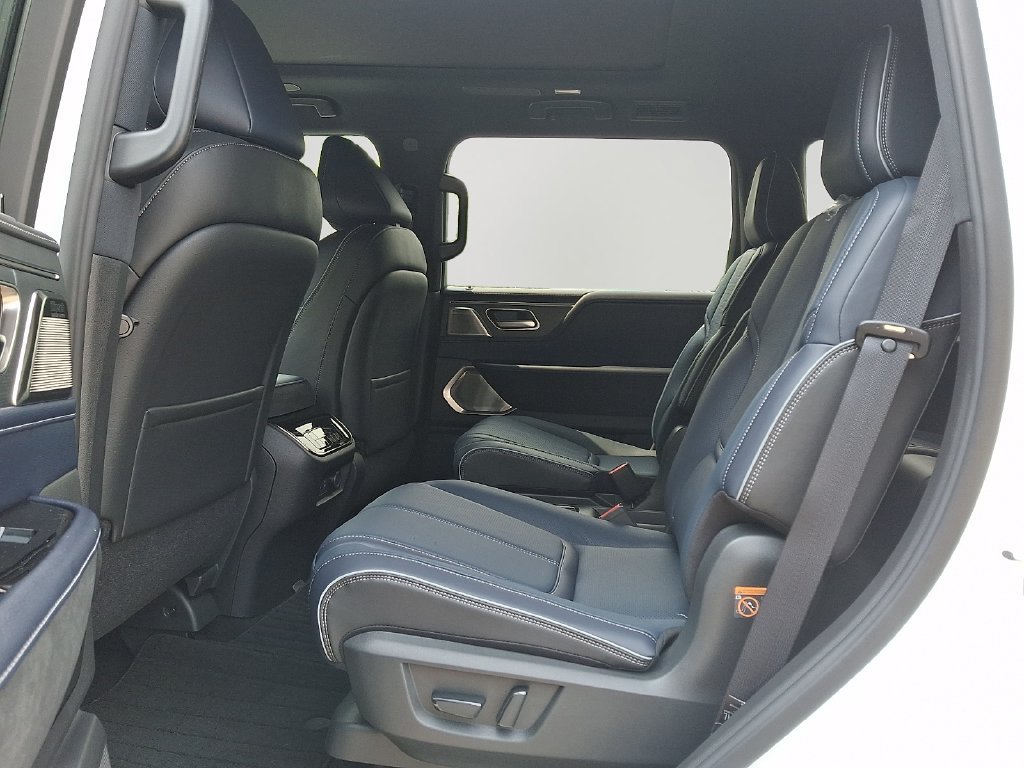 New 2027 INFINITI QX80 Sensory w/ Sport Exterior Package AWD/4WD image 5