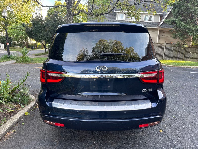 Used 2018 INFINITI QX80 4WD w/ Deluxe Technology Package image 10