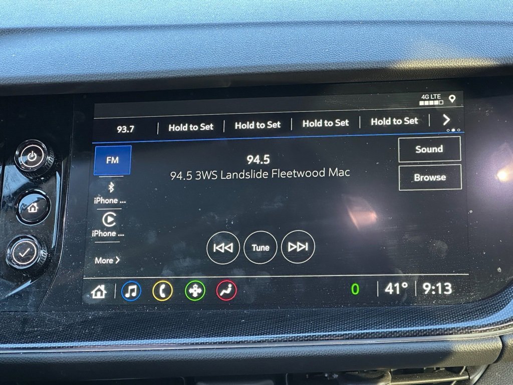 Used 2023 Buick Envision Preferred w/ Sport Touring Package image 11