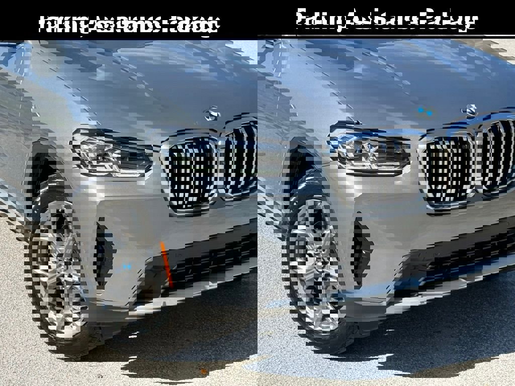 Used 2023 BMW X3 xDrive30i image 5