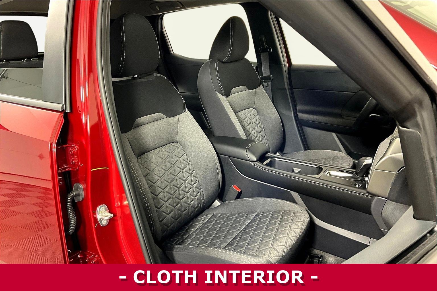 Certified 2025 Nissan Kicks SV w/ SV Premium Package image 30