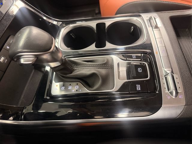 Used 2024 Kia Carnival SX FWD image 26