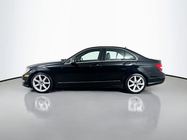 Used 2014 Mercedes-Benz C 300 4MATIC Sedan image 9