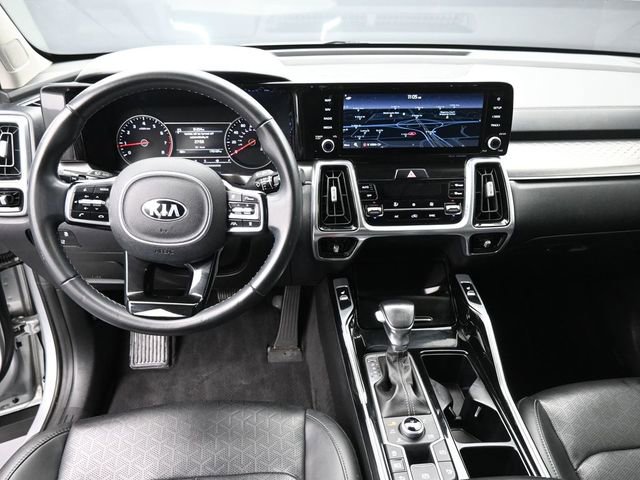 Used 2021 Kia Sorento SX image 25