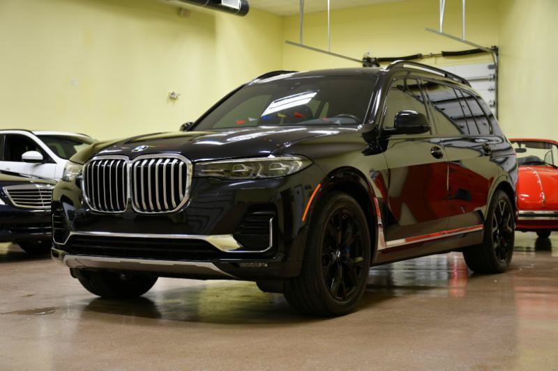 Used 2022 BMW X7 xDrive40i w/ Premium Package AWD/4WD image 9