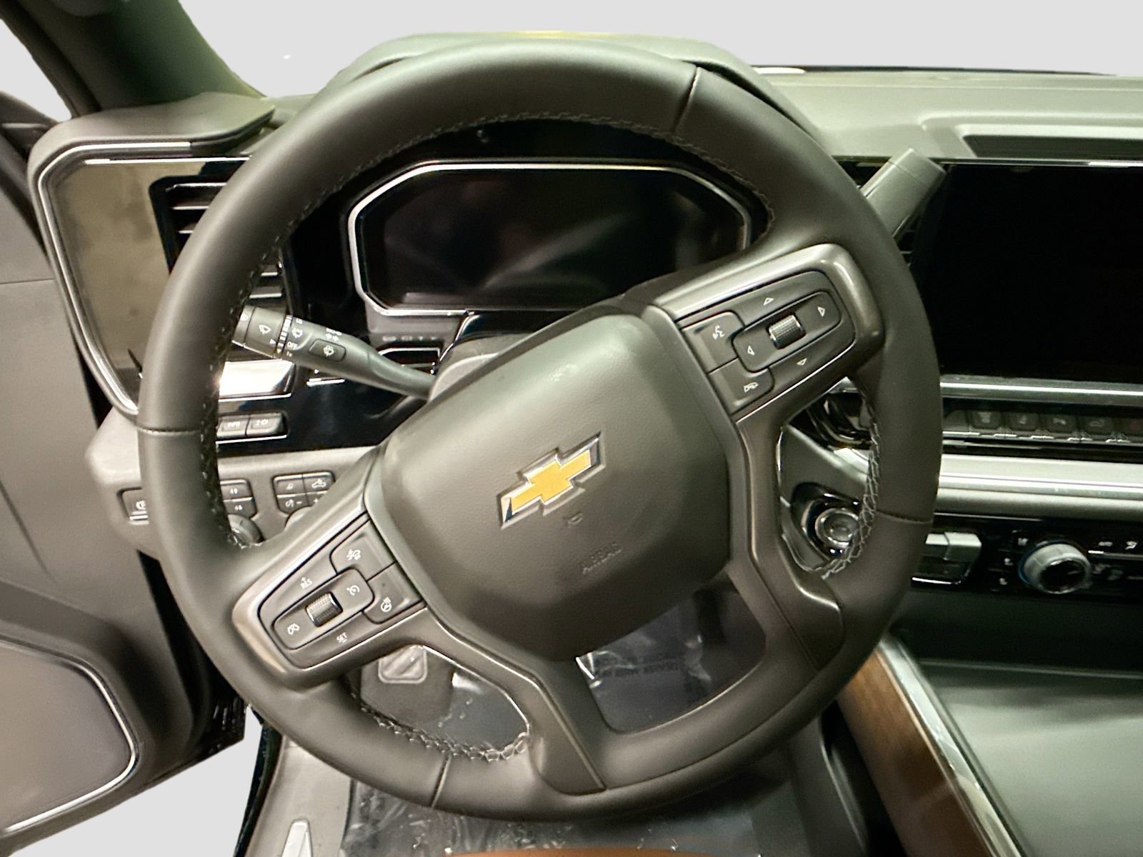 New 2026 Chevrolet Silverado 3500 High Country w/ Technology Package image 14