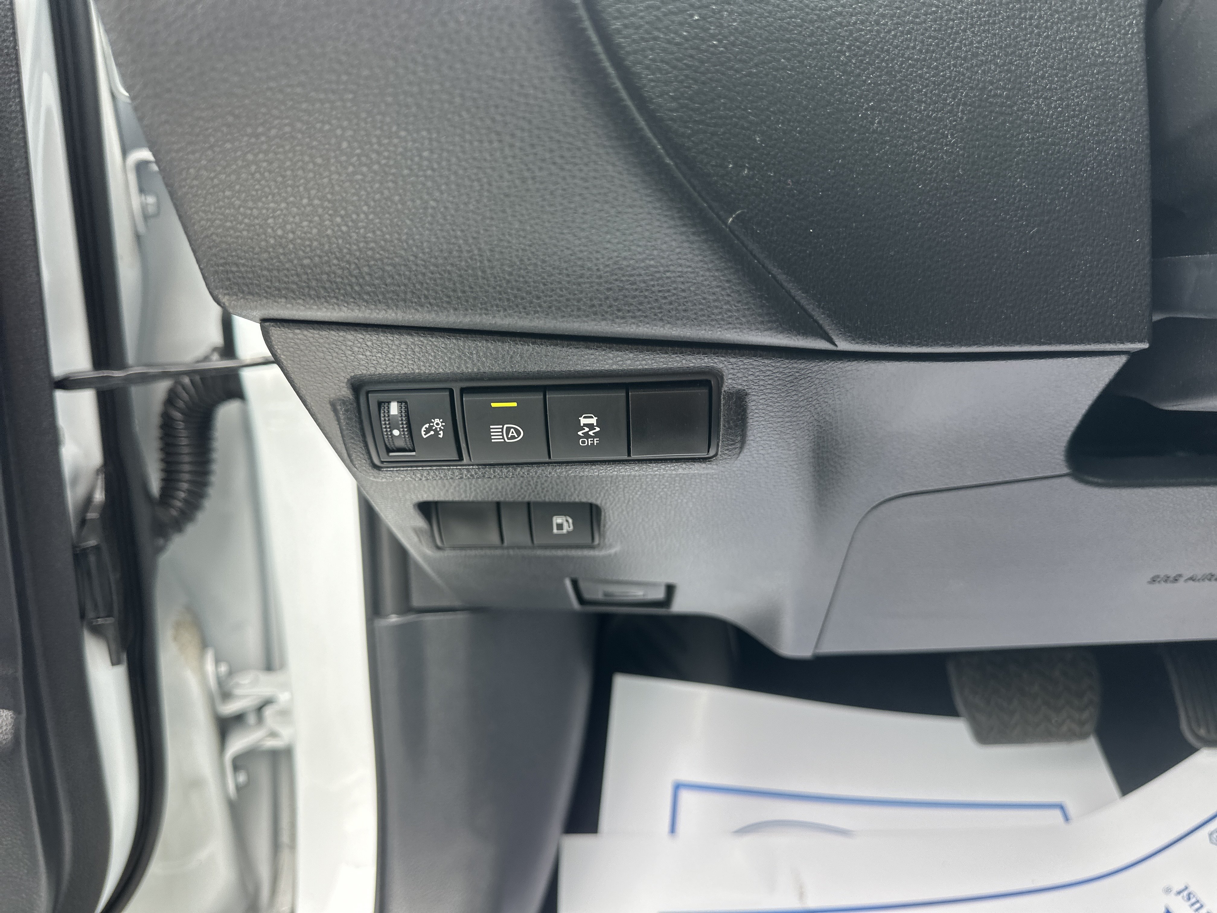 Used 2026 Toyota Corolla Cross AWD Hybrid image 10