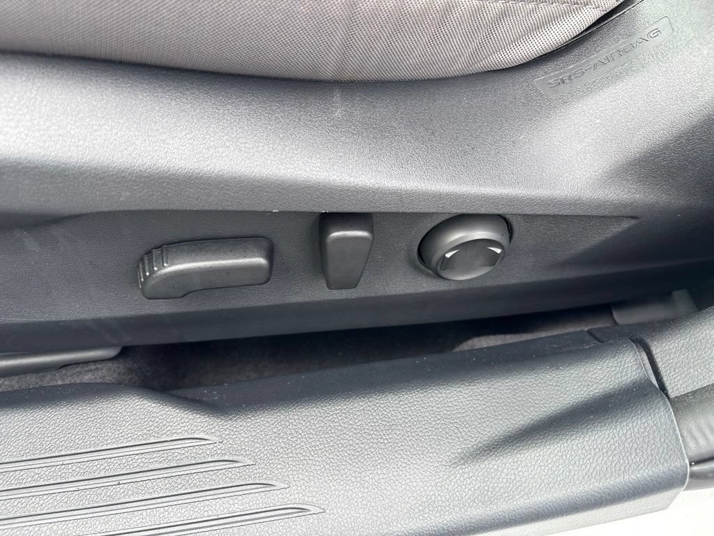 Certified 2025 Subaru Legacy Premium AWD/4WD image 17