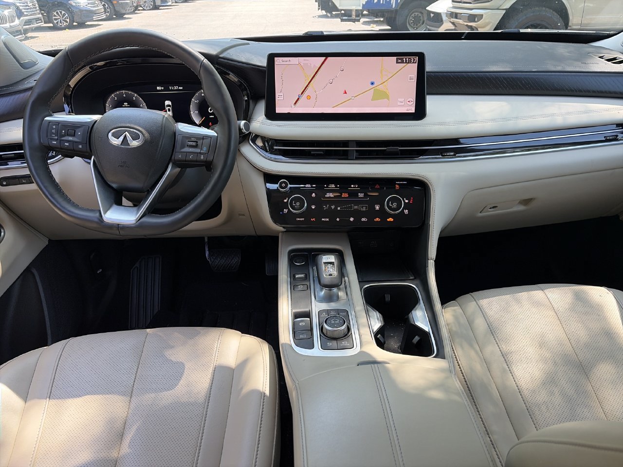 Used 2023 INFINITI QX60 Sensory w/ Vision Package AWD/4WD image 2