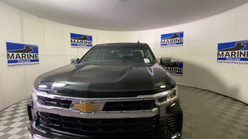 Used 2023 Chevrolet Silverado 1500 LT RWD image 5