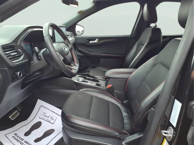 Certified 2024 Ford Escape ST-Line w/ Tech Pack #1 AWD/4WD image 12