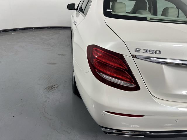 Used 2020 Mercedes-Benz E 350 4MATIC Sedan image 29