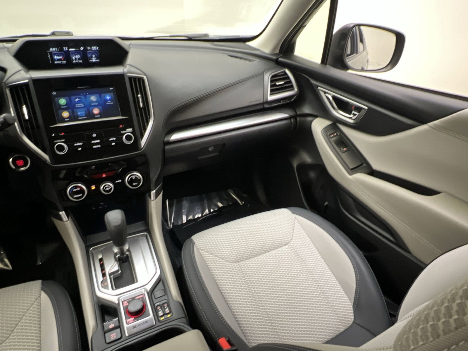 Used 2022 Subaru Forester Premium image 30