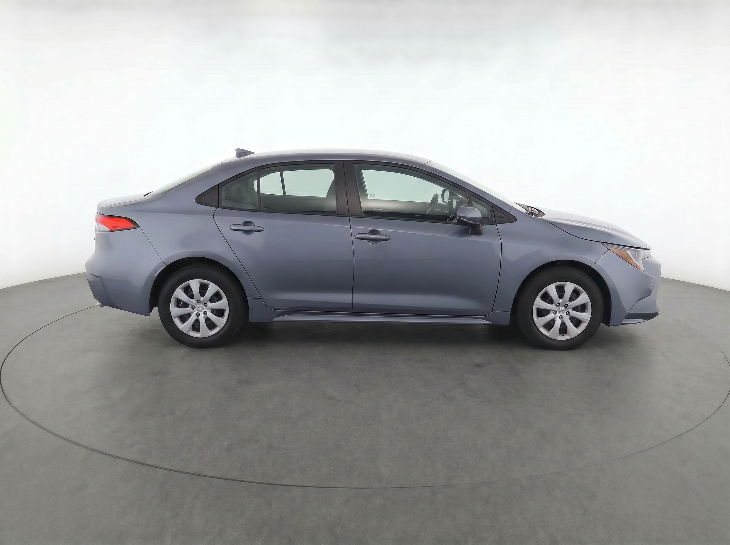 Certified 2025 Toyota Corolla LE FWD image 8