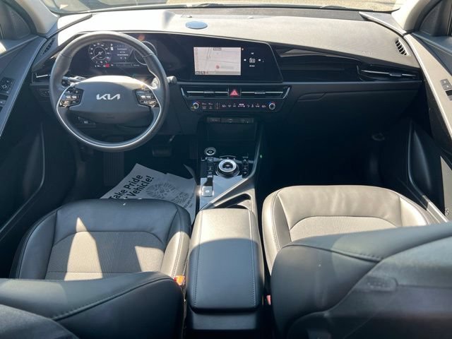 Certified 2023 Kia Niro Wind w/ Wind Preserve Package FWD image 12