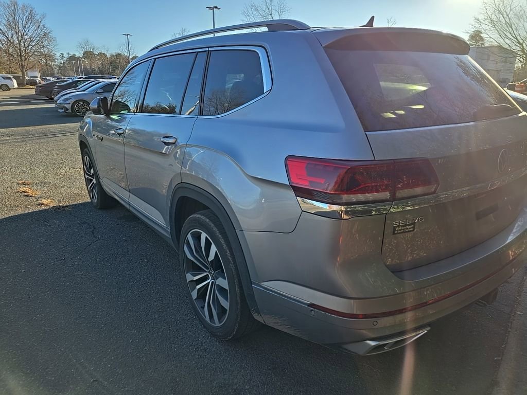 Used 2022 Volkswagen Atlas SEL Premium image 4