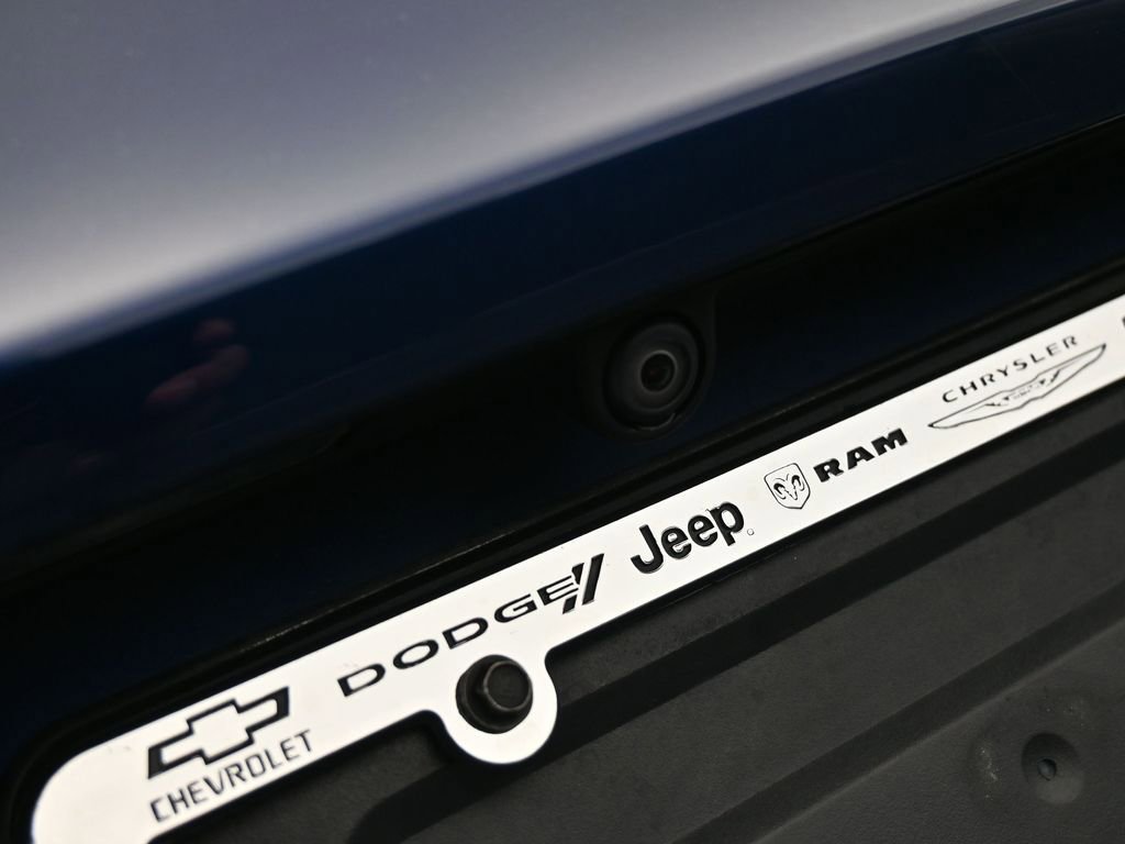 Used 2021 Tesla Model Y Long Range image 39