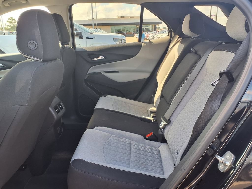 Used 2023 Chevrolet Equinox LS w/ LS Convenience Package FWD image 17