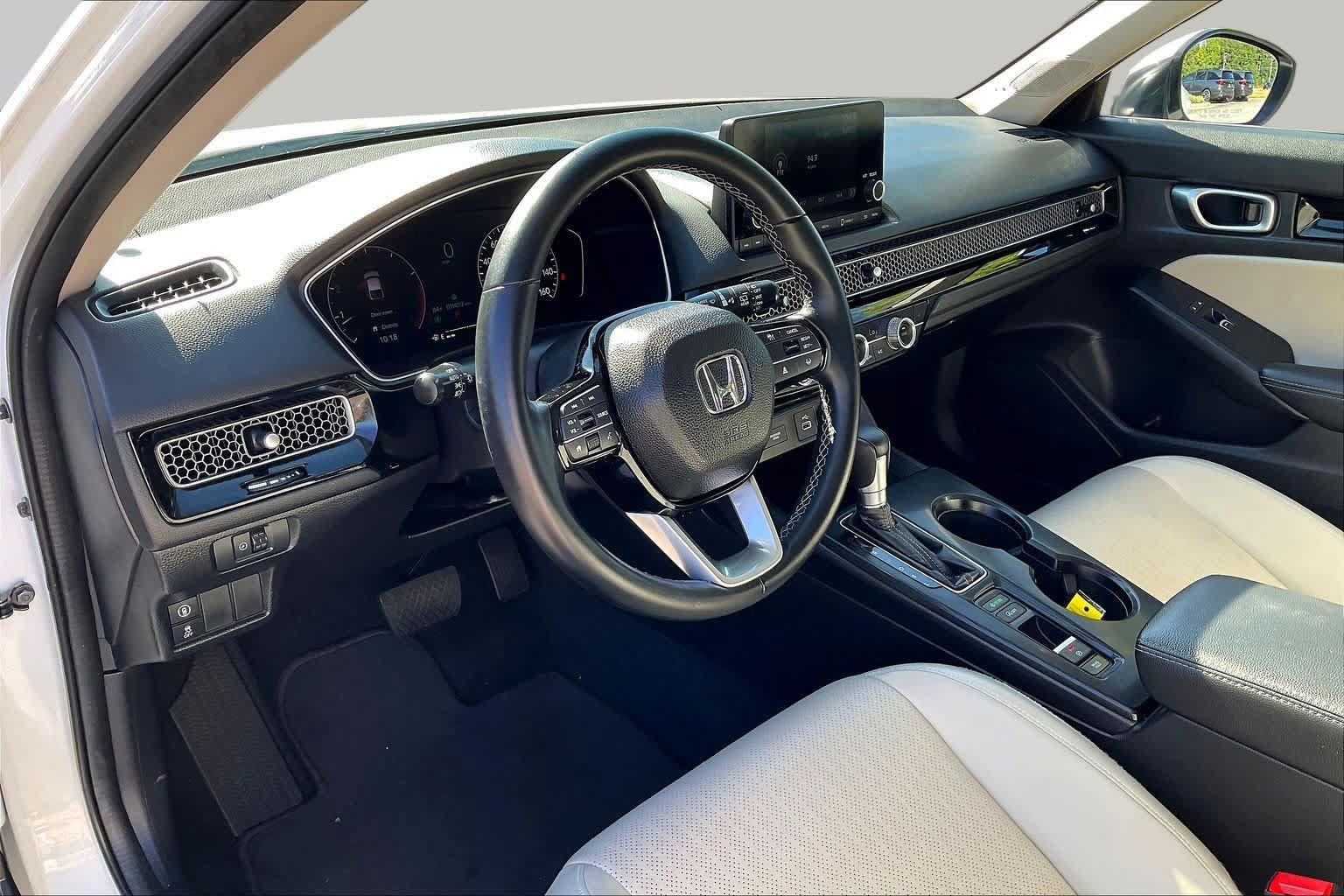 Used 2023 Honda Civic EX-L image 18