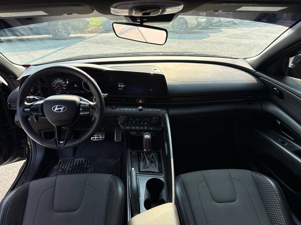 Used 2025 Hyundai Elantra N Line FWD image 13
