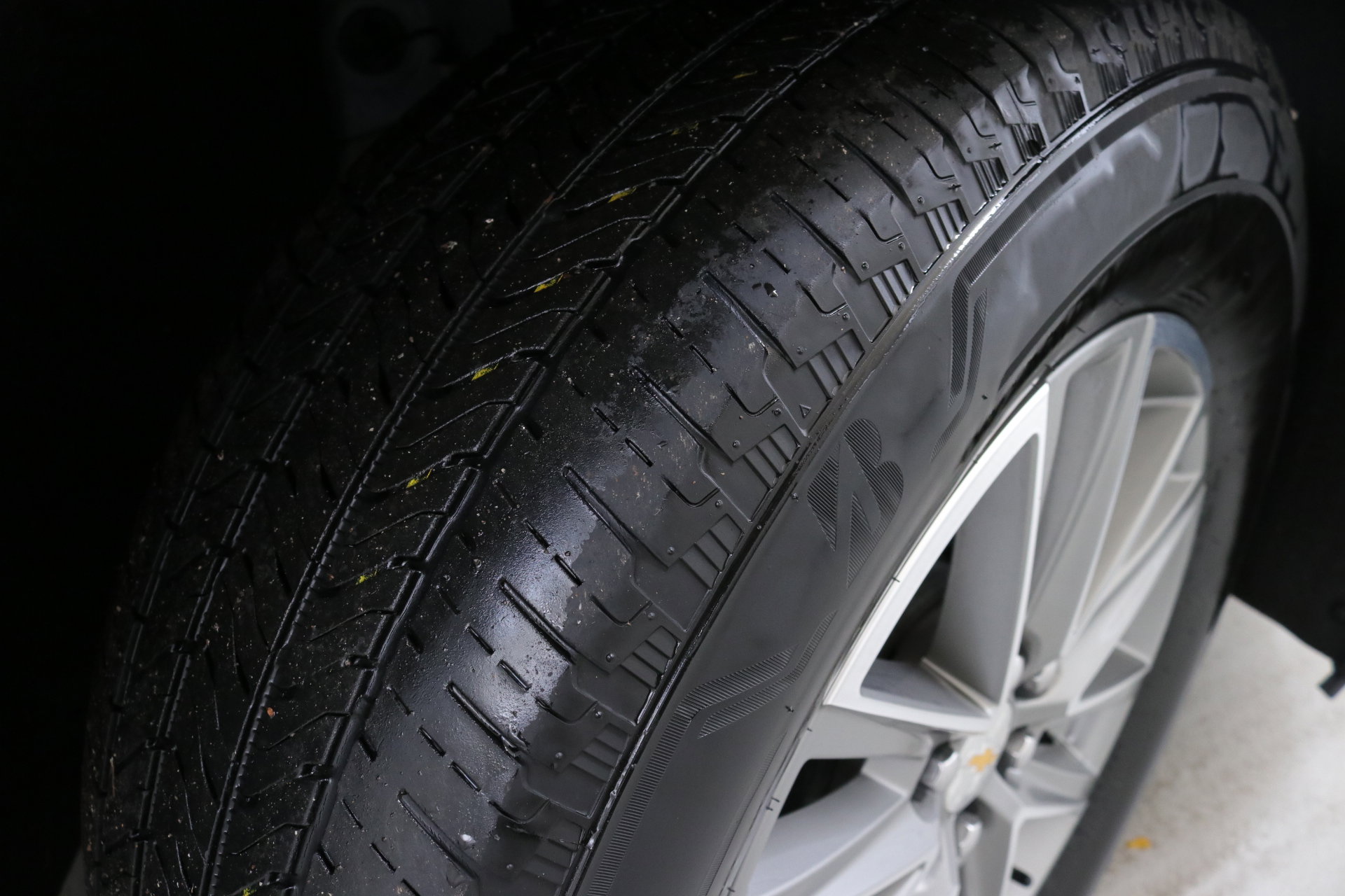 Used 2023 Chevrolet Traverse LT w/ LPO, Floor Liner Package image 33