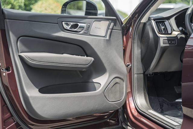 New 2026 Volvo XC60 T8 Ultra w/ Protection Package Premier AWD/4WD image 38