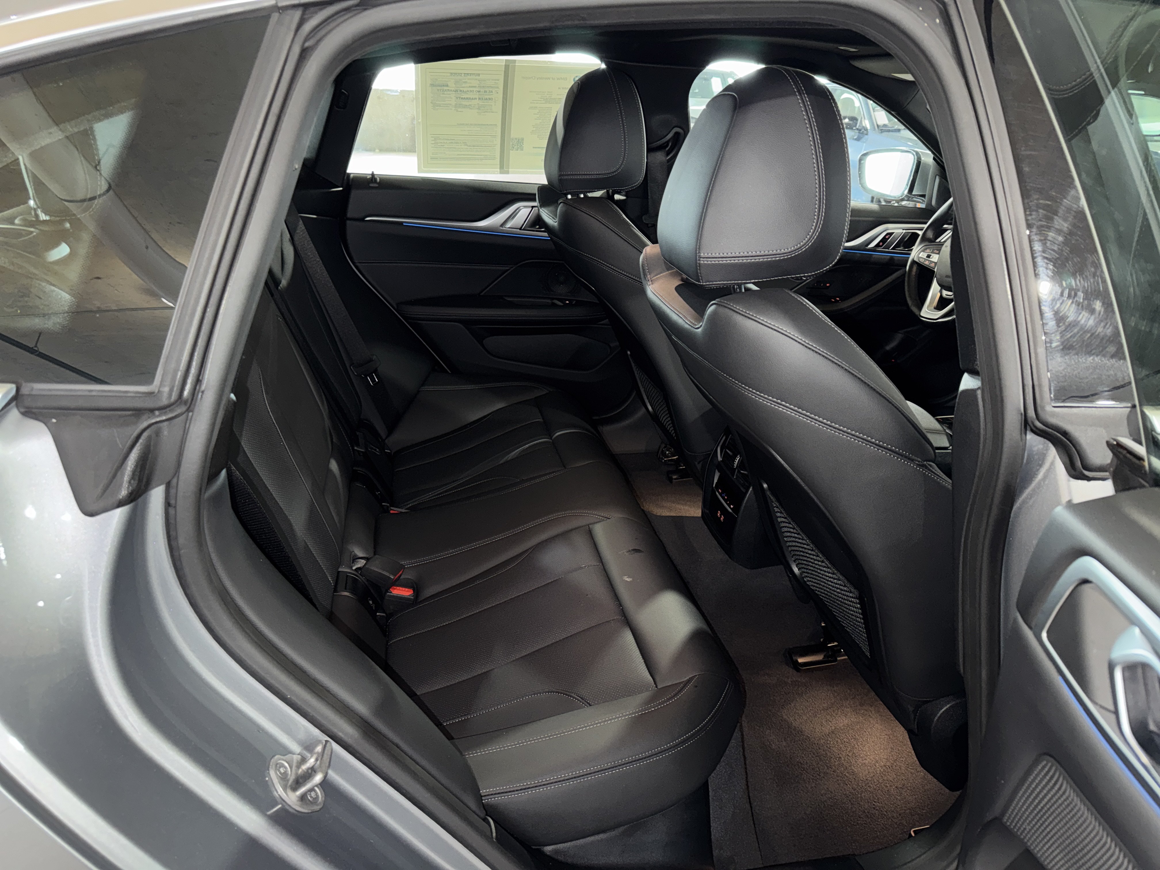 Used 2024 BMW i4 eDrive40 RWD image 12