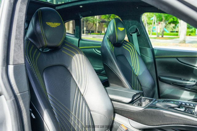 Used 2021 Aston Martin DBX image 44