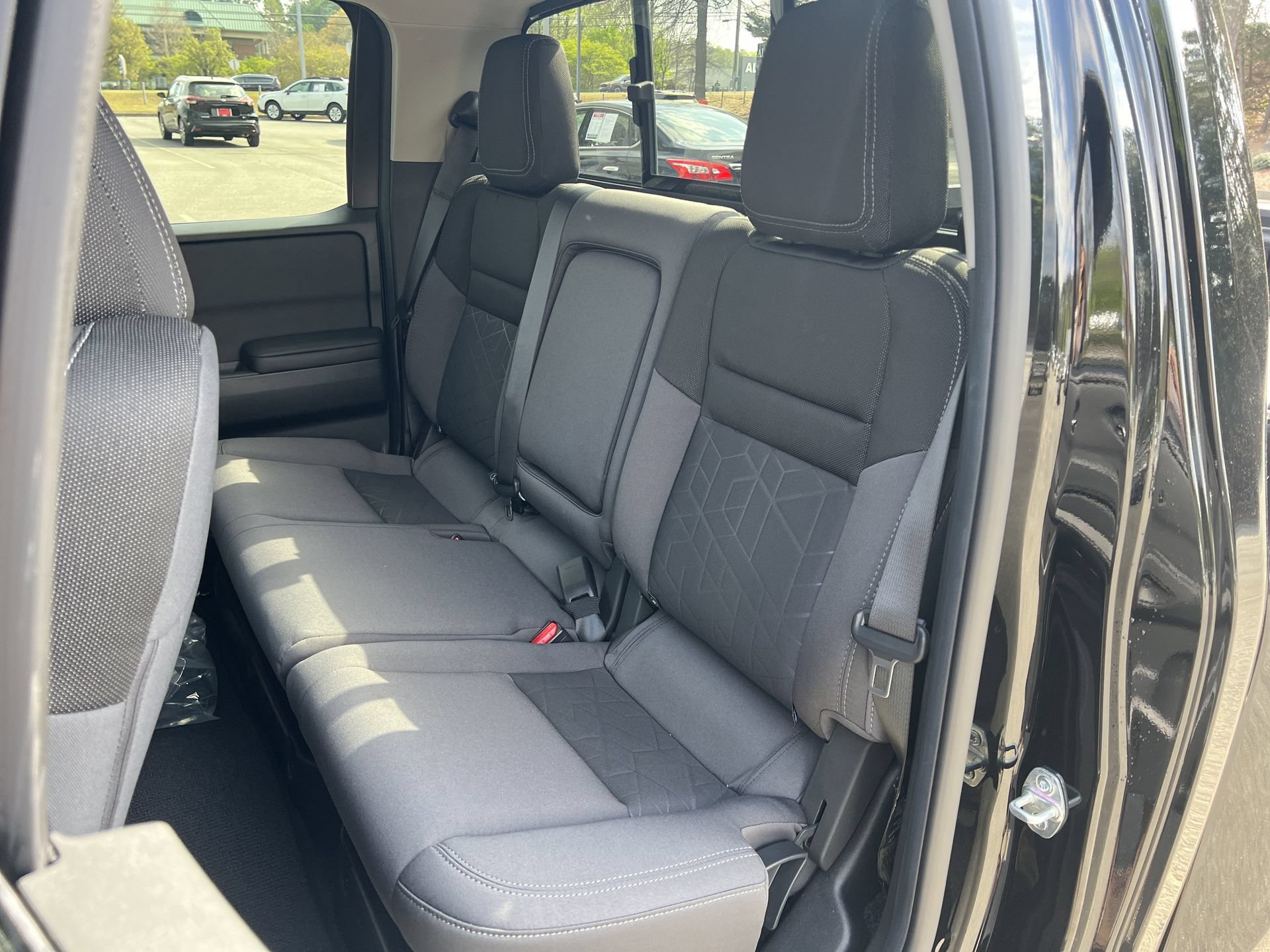 New 2026 Nissan Frontier SV w/ Tow Package AWD/4WD image 15