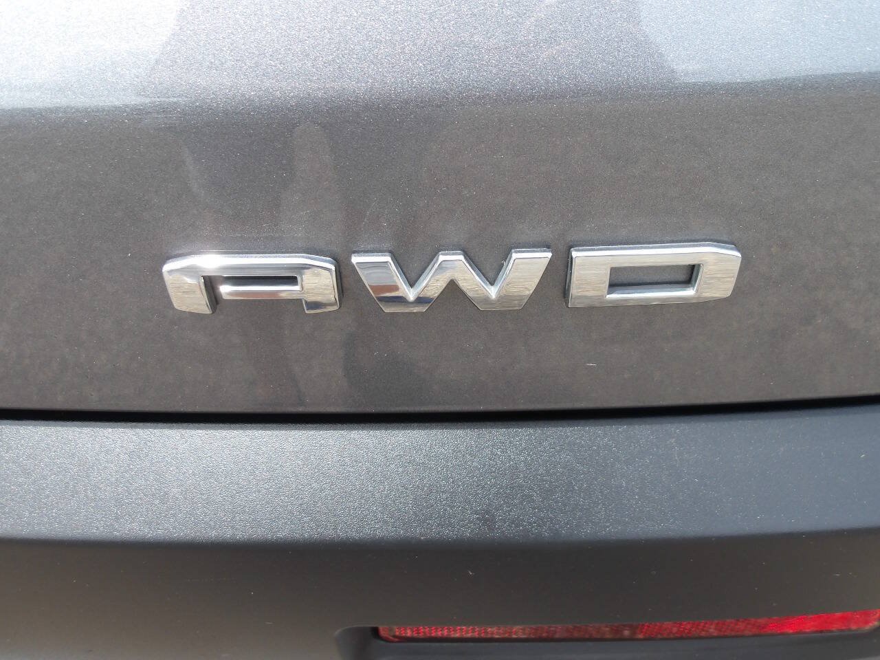 Used 2020 GMC Acadia SLE AWD/4WD image 39