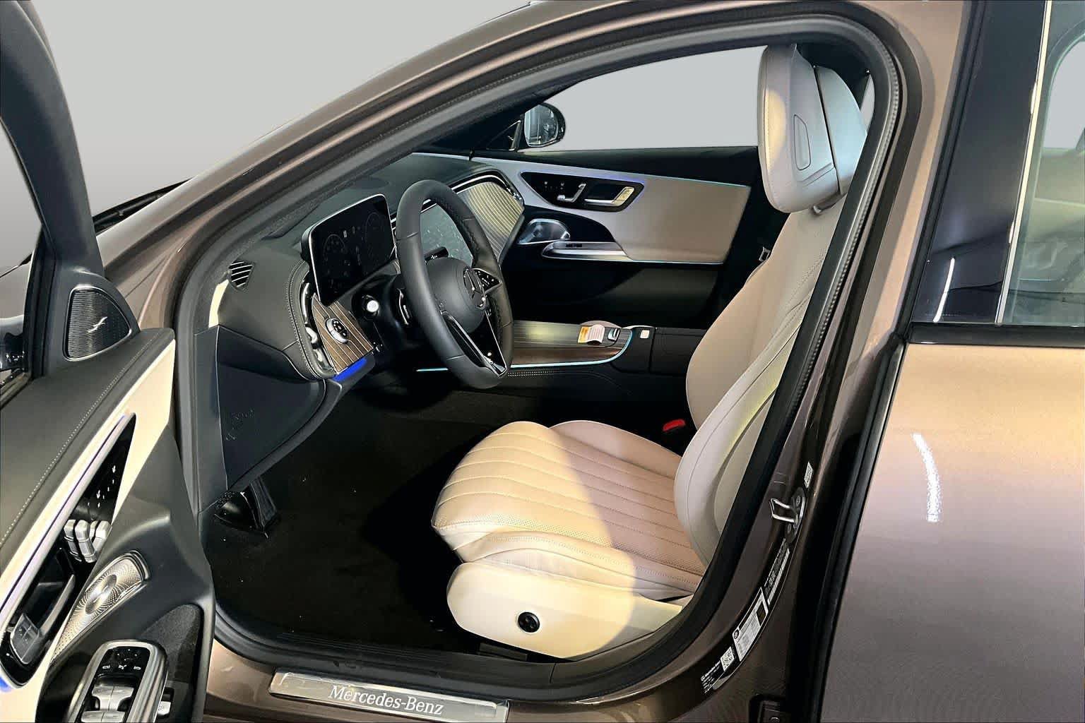 New 2027 Mercedes-Benz E 450 4MATIC Sedan image 13