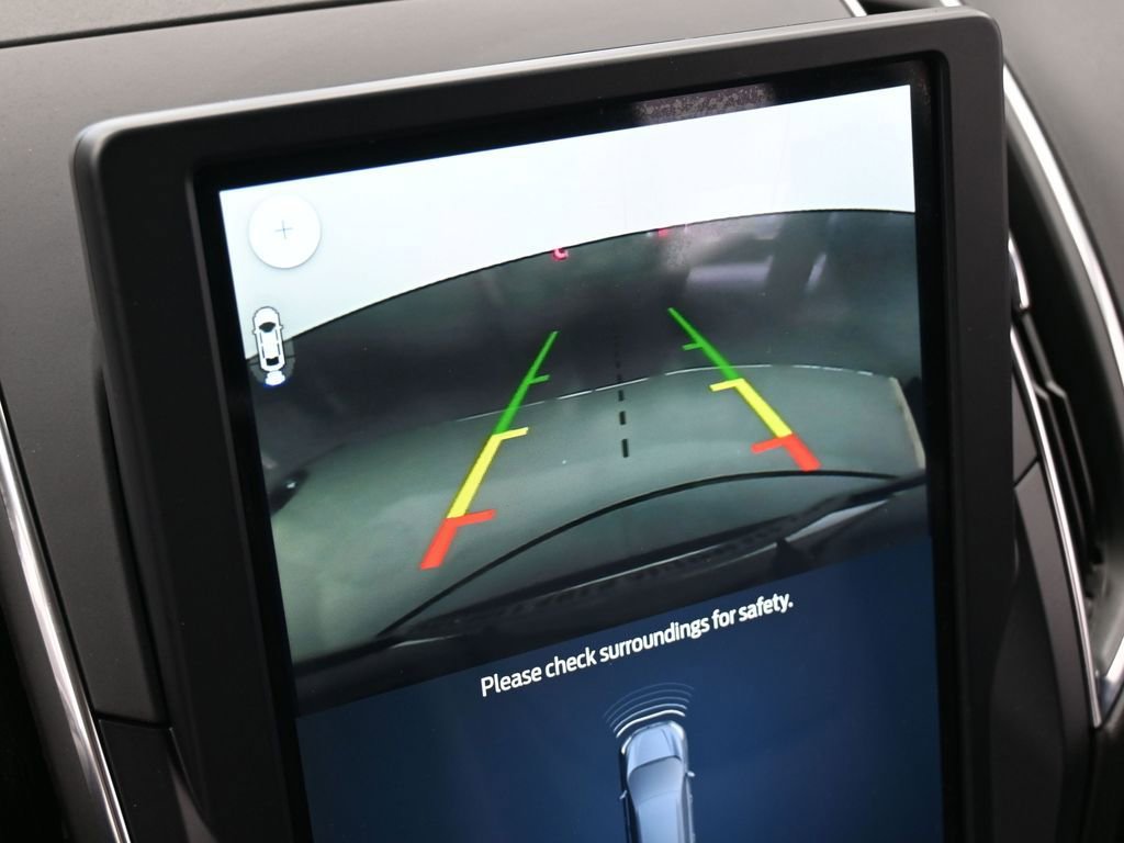 Used 2022 Ford Edge Titanium w/ Equipment Group 301A image 22